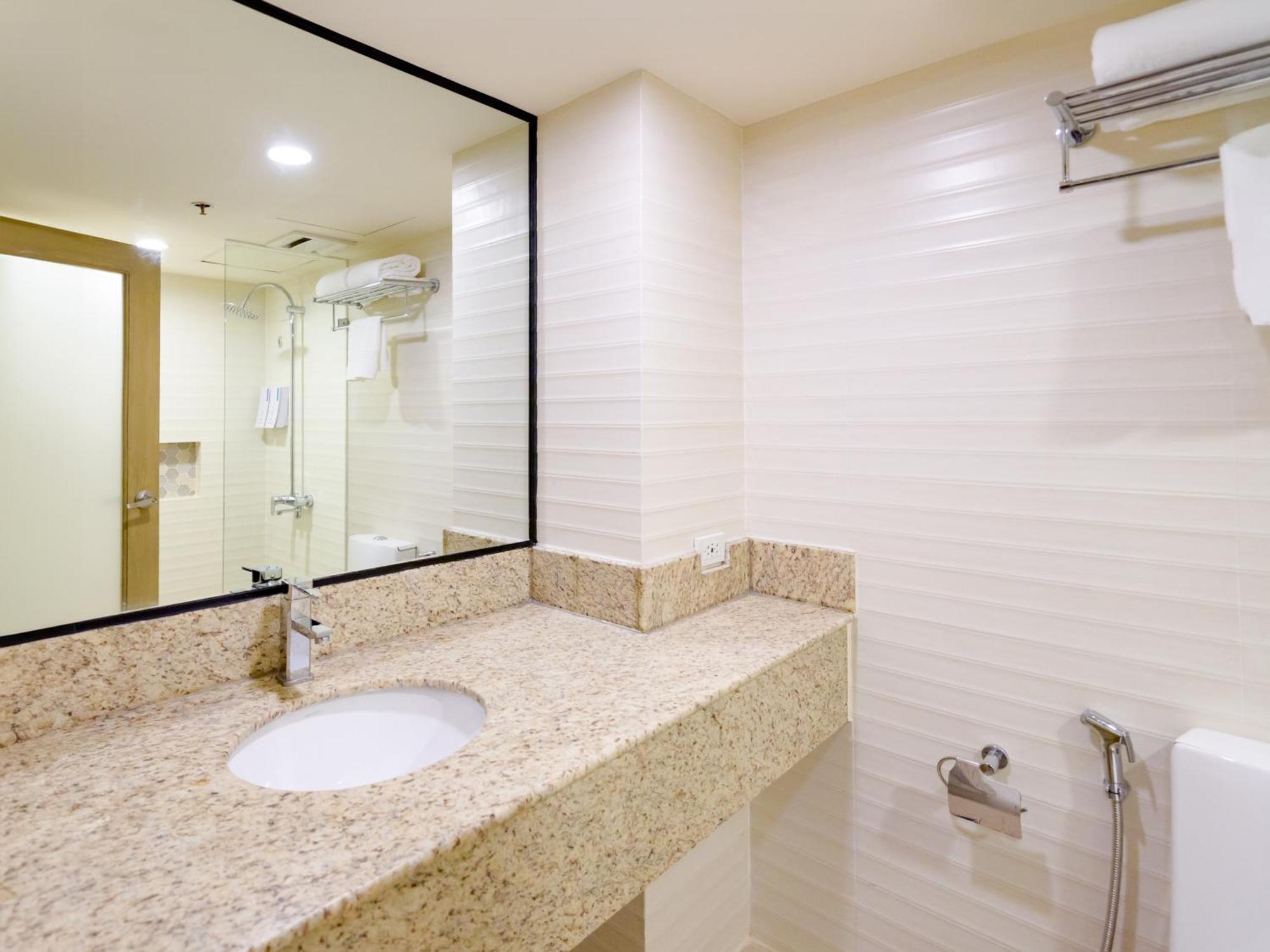 Surestay Plus By Best Western Cebu City المظهر الخارجي الصورة
